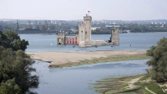 Высыхающая река Дунай раскрывает процветающее подводное общество нацистов