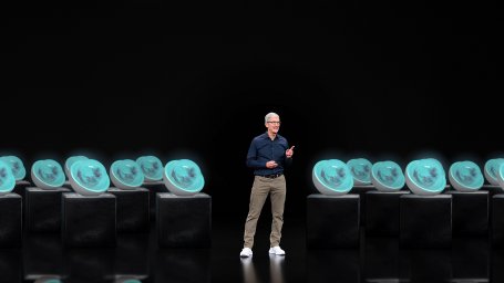 Компания Apple представляет ряды искусственных маток после объявления о том, что начнет сама производить собственных сотрудников