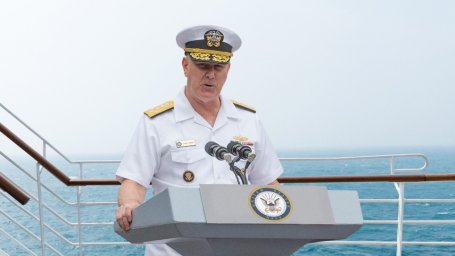 ВМС США выражают благодарность океанам за их помощь в победе во Второй мировой войне