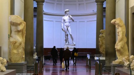 Итальянский музей пригласил учащихся из Флориды посмотреть настоящее порно