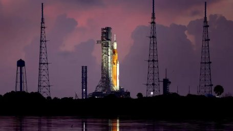 НАСА отложило запуск «Артемиды» после того, как ракета испугалась